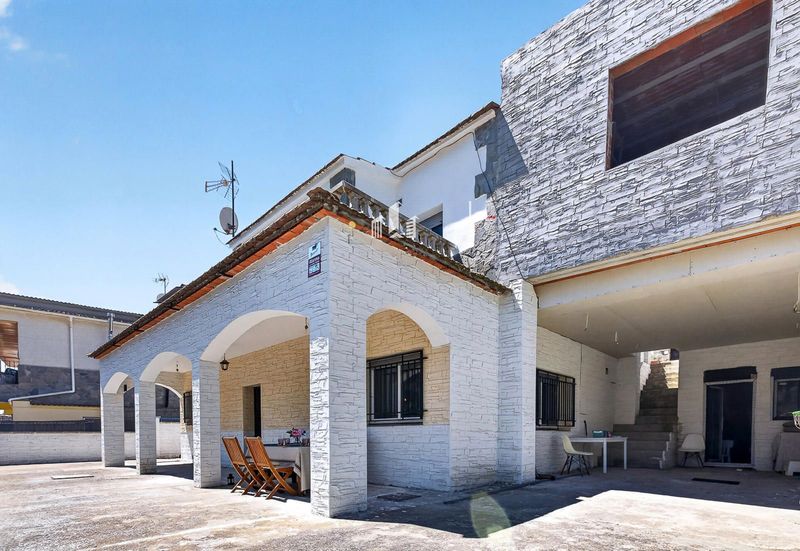 Chalet Independiente en venta Rubí, Barcelona. Ref: 2897. Moran&Sender