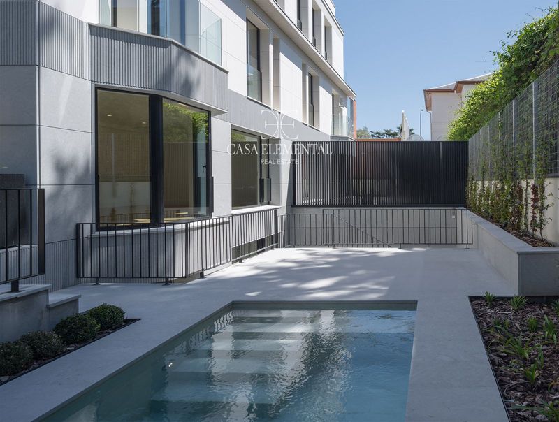 House for sale Madrid. Ref: 1042. CASA ELEMENTAL