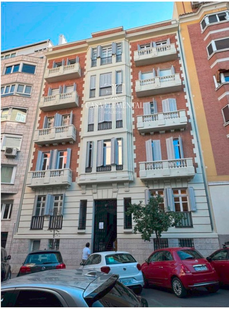Penthouse for sale Madrid. Ref: 1064. CASA ELEMENTAL