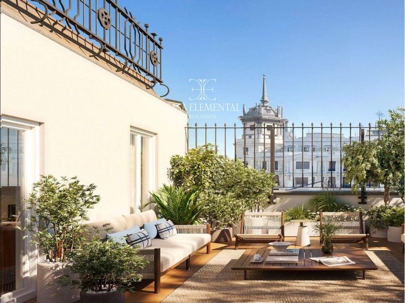 Penthouse for sale Madrid. Ref: 1127. CASA ELEMENTAL
