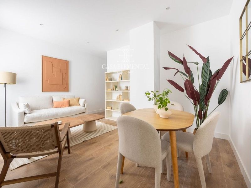 Flat for sale Madrid. Ref: 1142. CASA ELEMENTAL