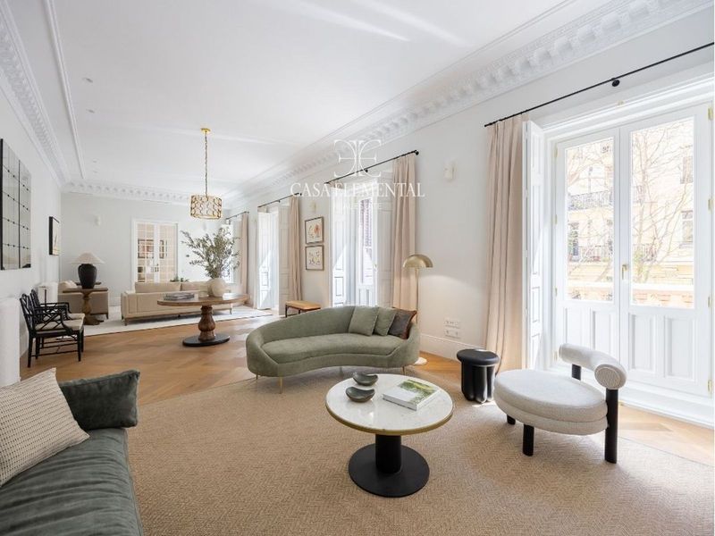 Flat for sale Madrid. Ref: 1150. CASA ELEMENTAL