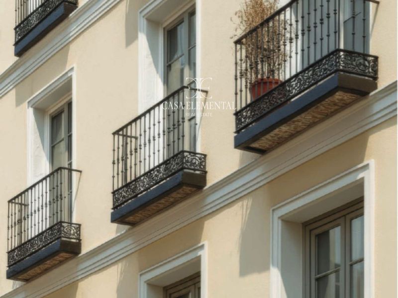 Flat for sale Madrid. Ref: 1234. CASA ELEMENTAL