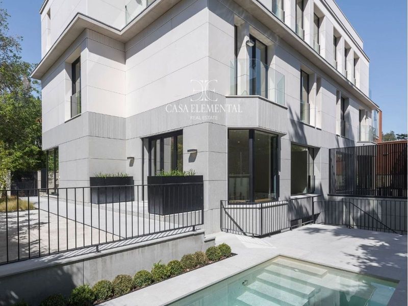 Flat for sale Madrid. Ref: 1261. CASA ELEMENTAL