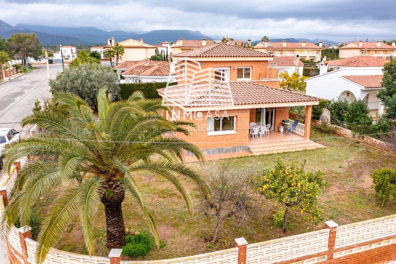 Chalet Independiente en venta Mont-Roig Del Camp, Tarragona. Ref: 1097. Inmocasa Reus
