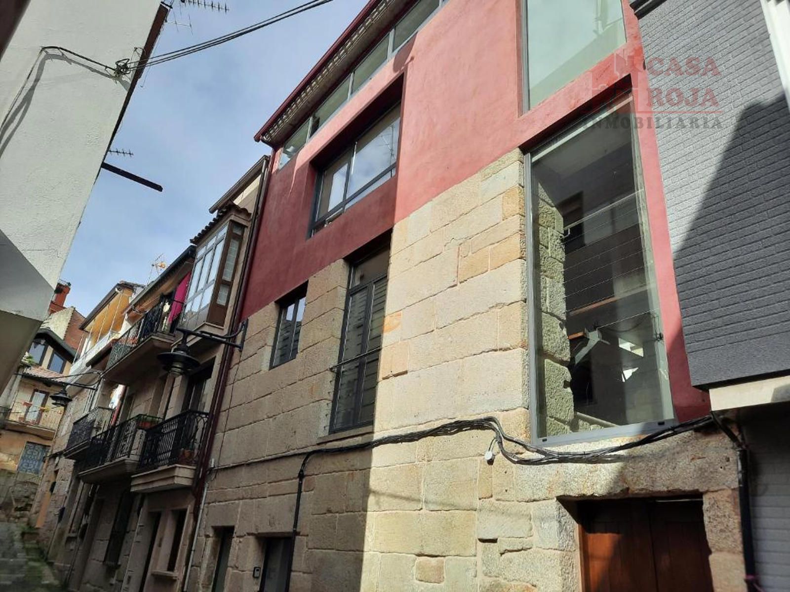 Edificio Singular en venta Cangas, Pontevedra. Ref: 1917. Inmobiliaria Casa Roja