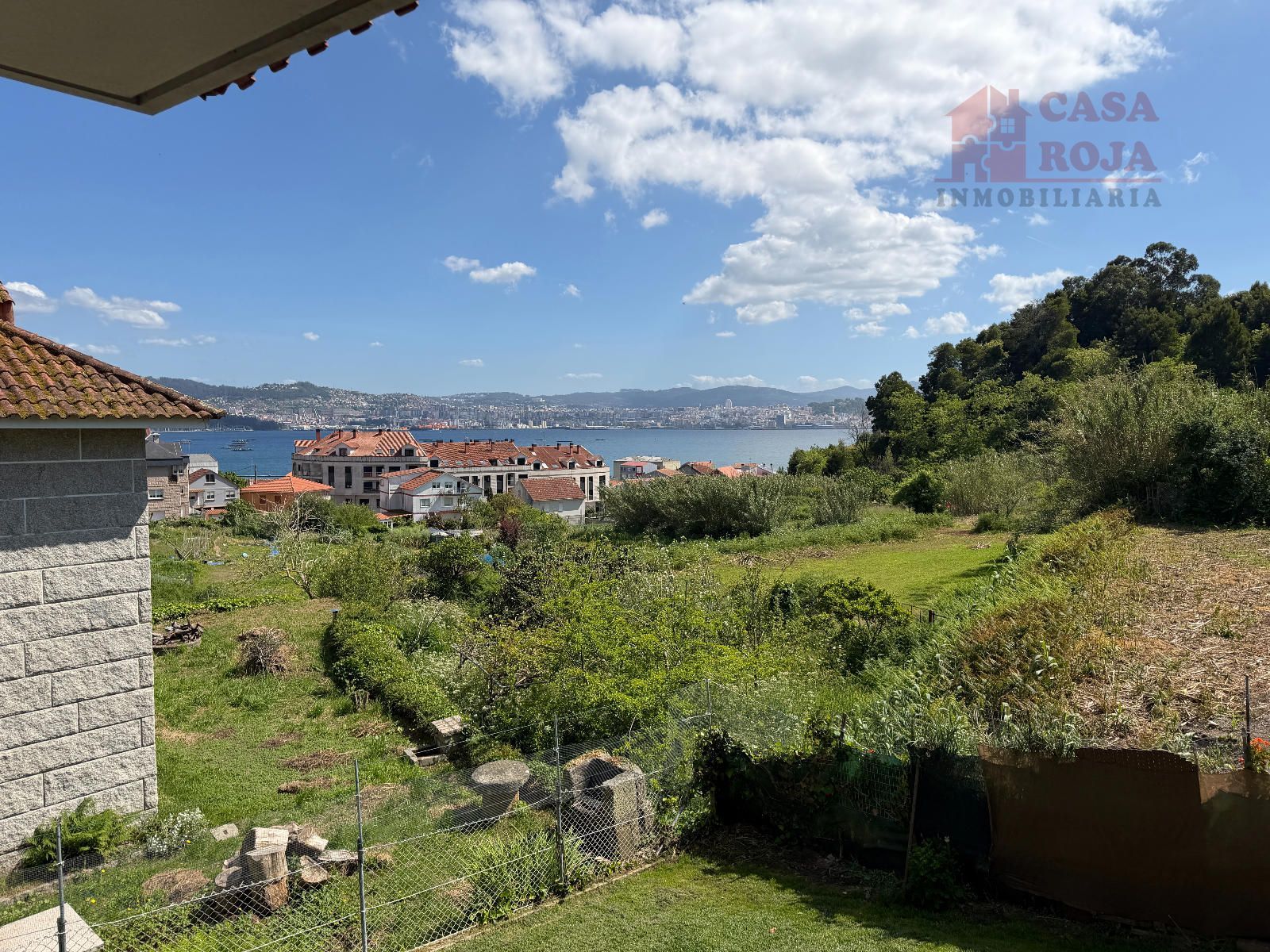 Chalet Independiente en venta Moaña, Pontevedra. Ref: 1921. Inmobiliaria Casa Roja