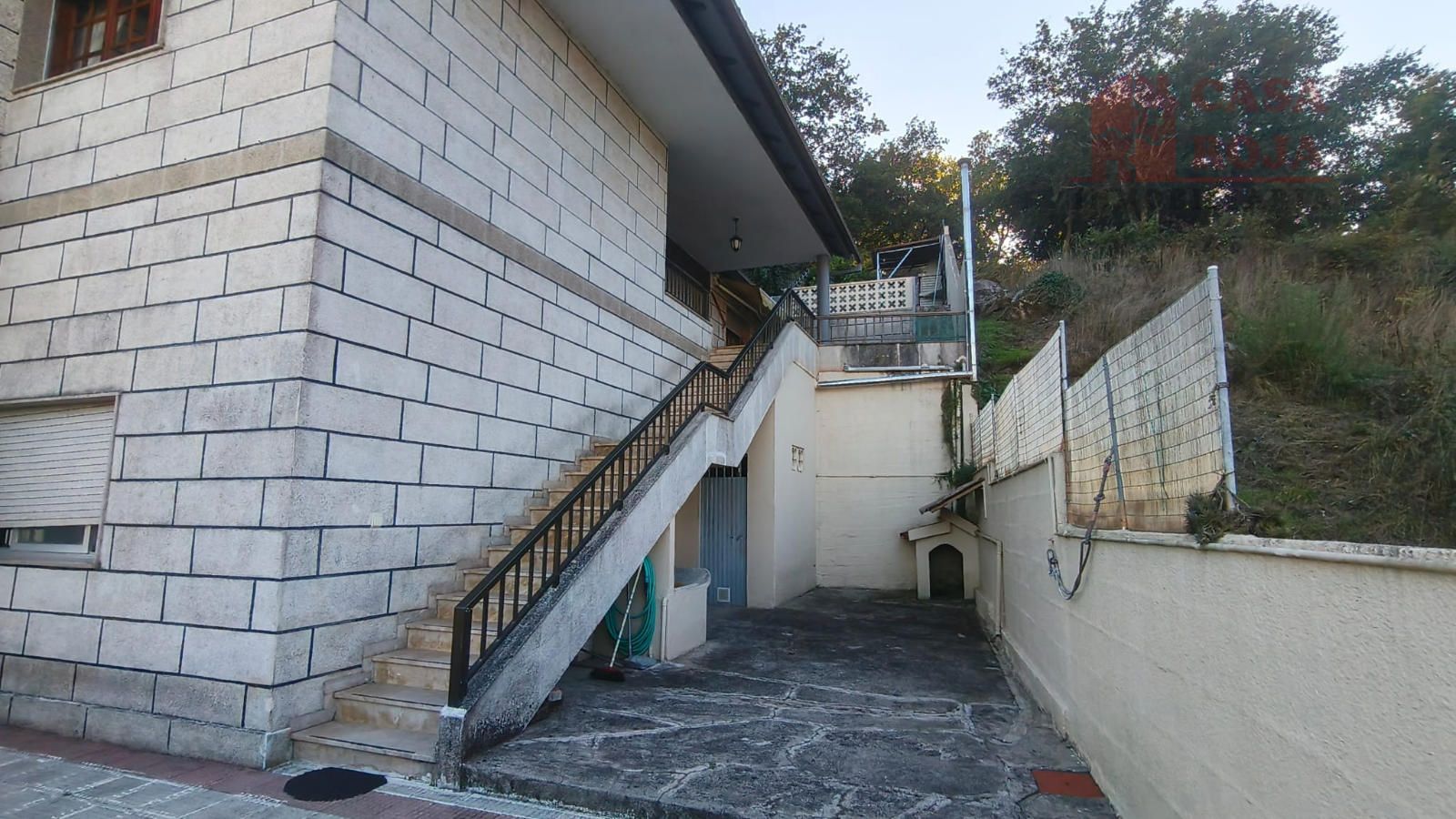 Patio - Casa con ascensor y vistas a la ría en As Barxas (Moaña).