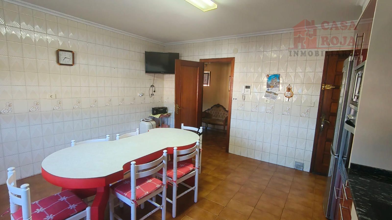 Cocina - Casa con ascensor y vistas a la ría en As Barxas (Moaña).