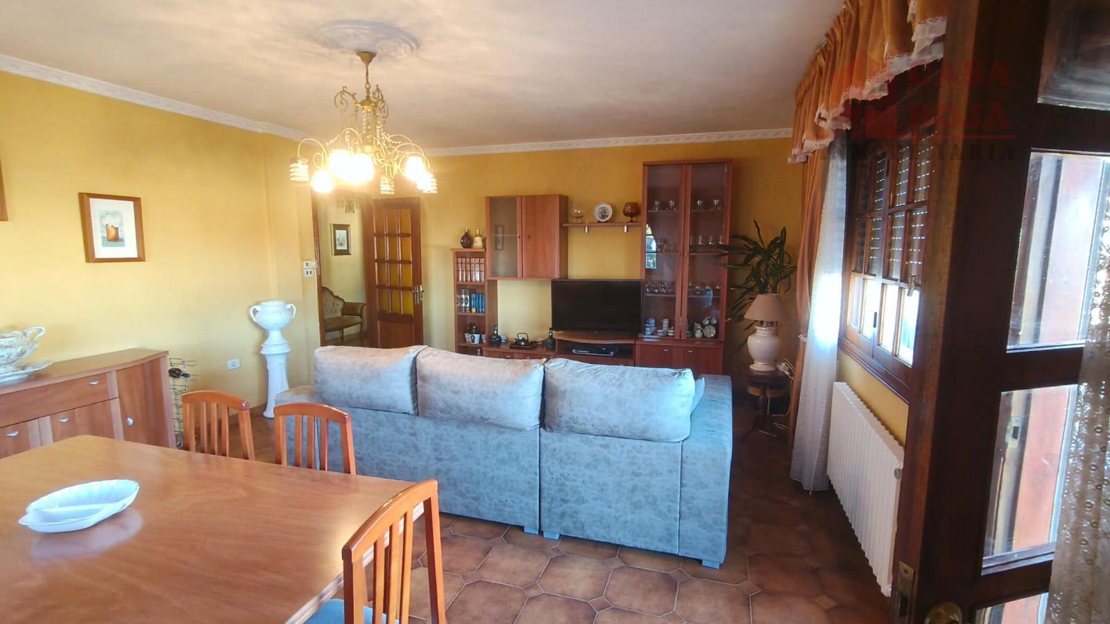 Salón - Casa con ascensor y vistas a la ría en As Barxas (Moaña).
