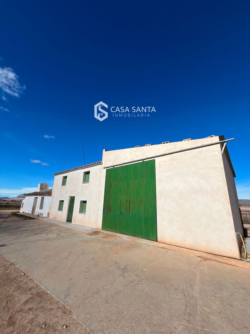 Adosado en venta Yecla, Murcia. Ref: 1045. Casa Santa Inmobiliaria
