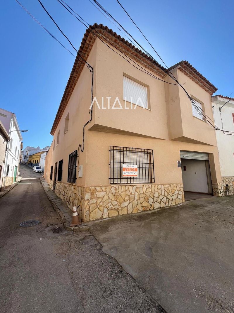 Casa en venta Villarejo De Fuentes, Cuenca. Ref: 4917. ALTALIA