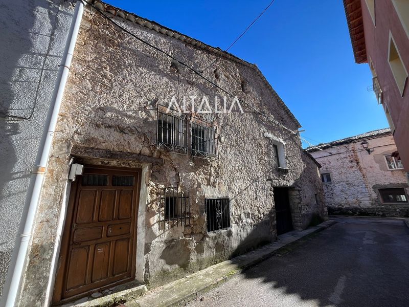 Casa en venta Tragacete, Cuenca. Ref: 5255. ALTALIA