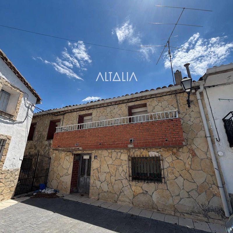 Casa en venta Poyatos, Cuenca. Ref: 5446. ALTALIA
