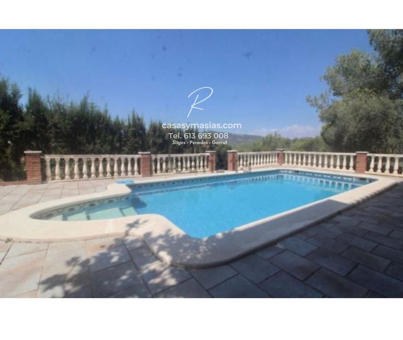 Xalet Independent en venda Olivella, Barcelona. Ref: 1072. casasymasias.com