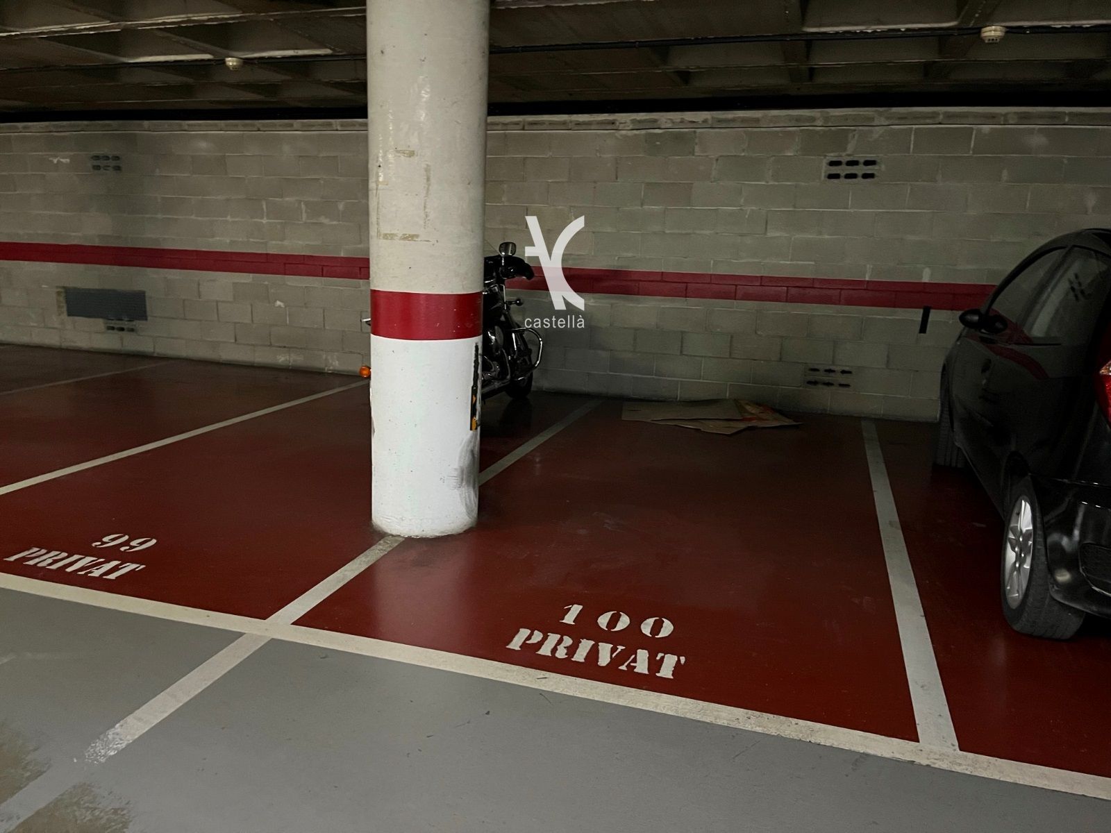 Garaje en alquiler Premiá de Mar, Barcelona. Ref: 1247. Castellà i Socis