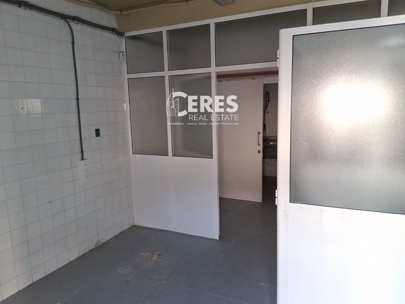 Local Comercial en venta y alquiler Cáceres. Ref: 1032. Ceres Real Estate