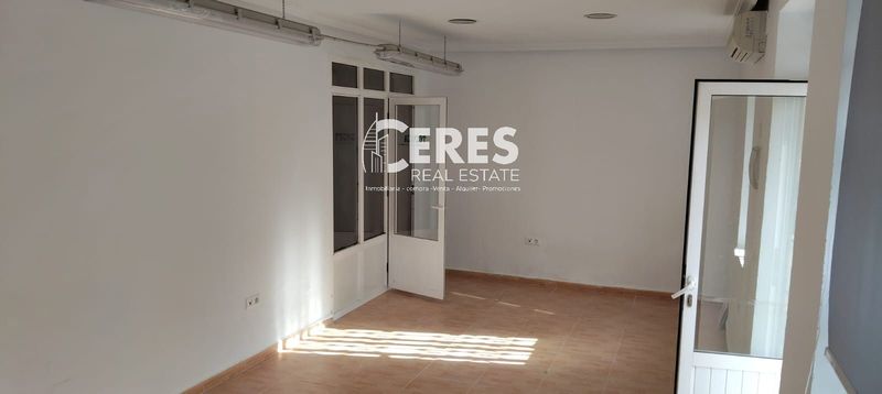 Local Comercial en alquiler Cáceres. Ref: 1039. Ceres Real Estate