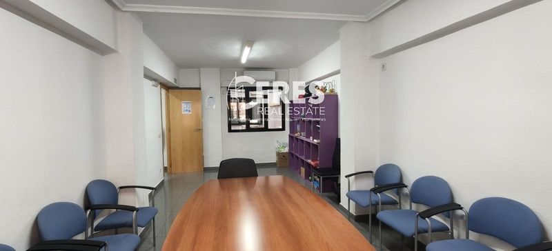 Oficina en alquiler Cáceres. Ref: 1133. Ceres Real Estate