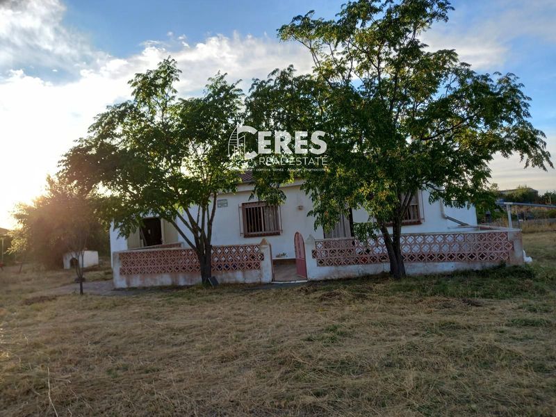 Chalet Independiente en venta Cáceres. Ref: 1143. Ceres Real Estate