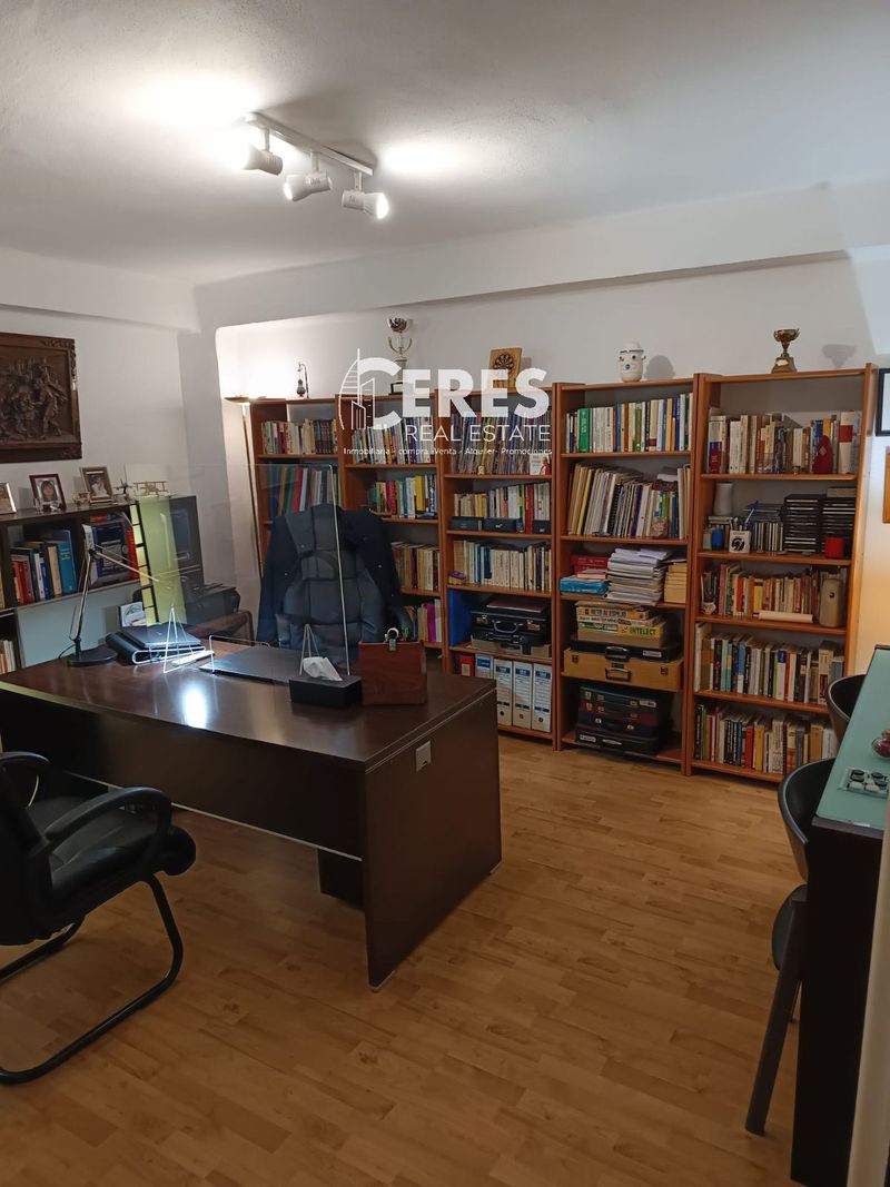 Oficina en venta Cáceres. Ref: 1145. Ceres Real Estate