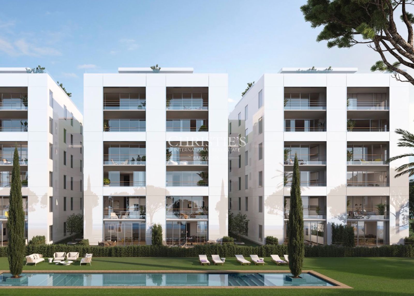 Obra nueva en primera línea de mar en Platja d’Aro. 2 habitaciones, 2 baños, 96 m² en venta.