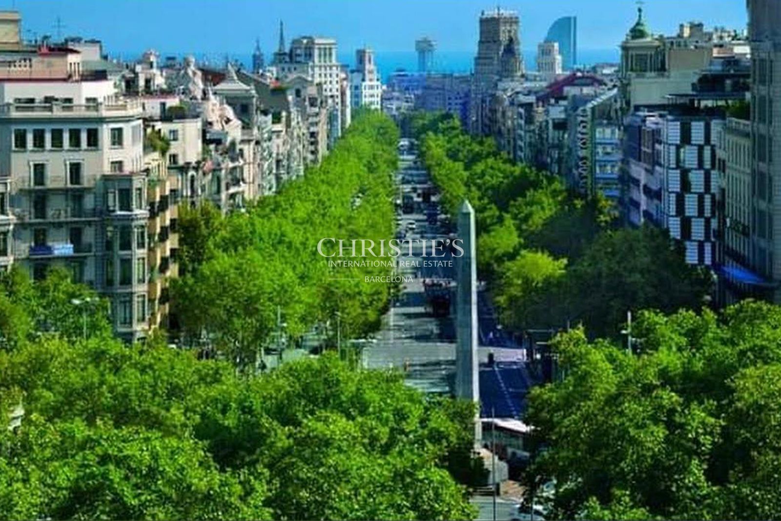 Ático con terraza-solárium en Barcelona. 3 habitaciones, 2 baños, 86 m² en venta.