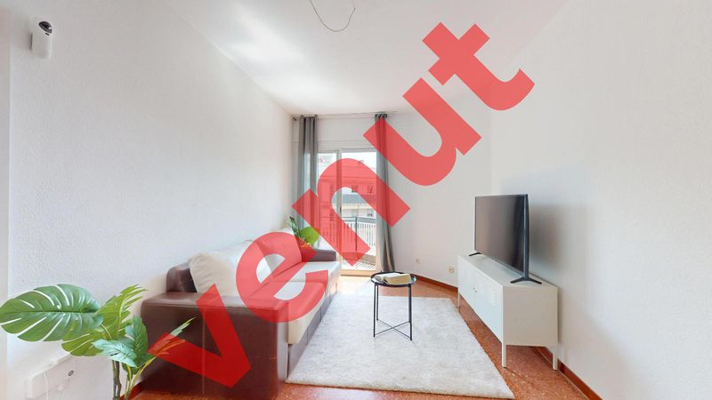 Piso en venta Barcelona. Ref: 1053. Moderna Gestió Immobiliària