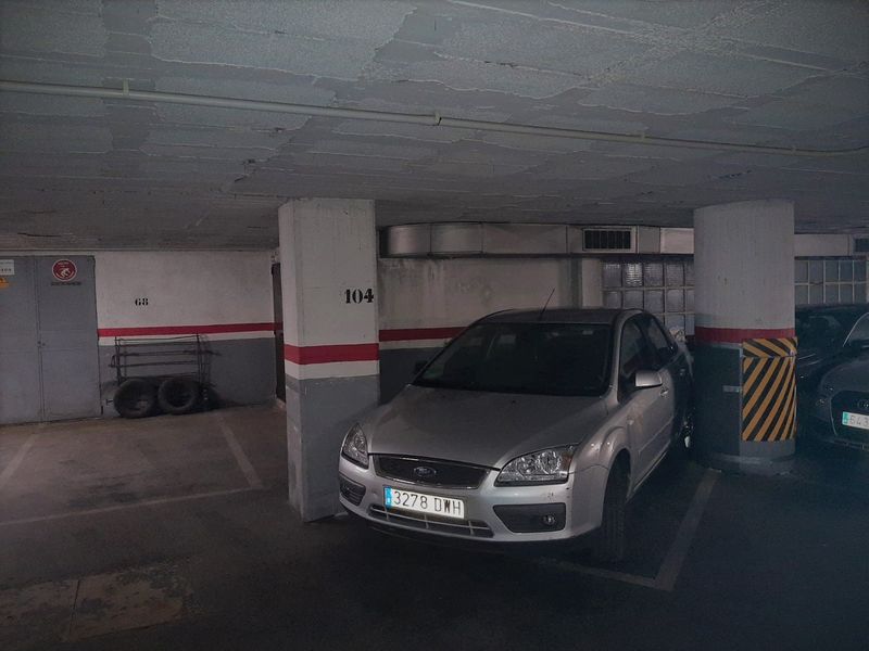 Garaje en alquiler Barcelona. Ref: 2747. Moderna Gestió Immobiliària