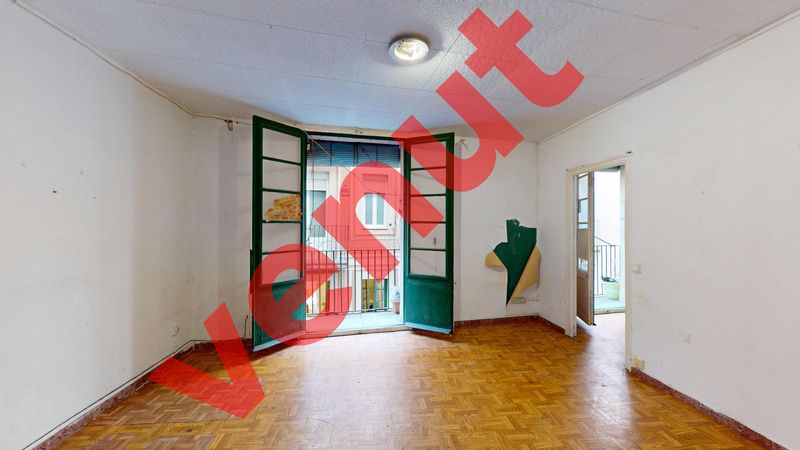 Piso en venta Barcelona. Ref: 2908. Moderna Gestió Immobiliària