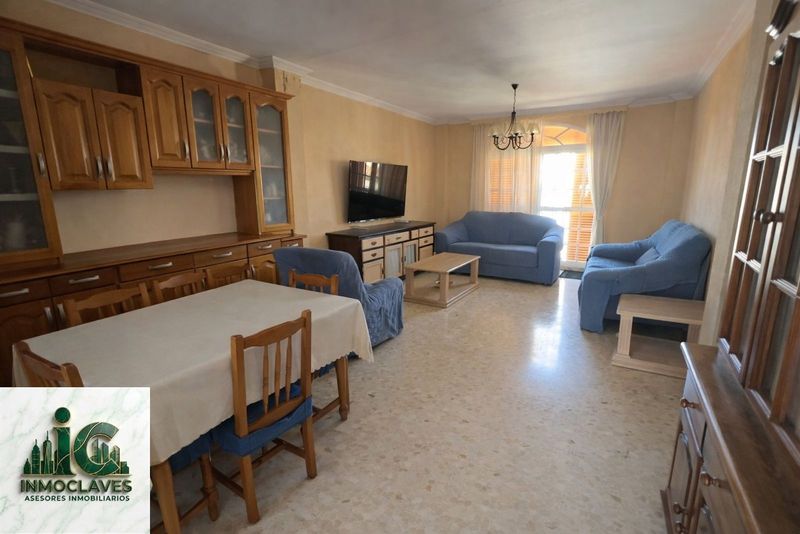 Casa en venta Algeciras, Cádiz. Ref: 1025. Inmoclaves Asesores Inmobiliarios