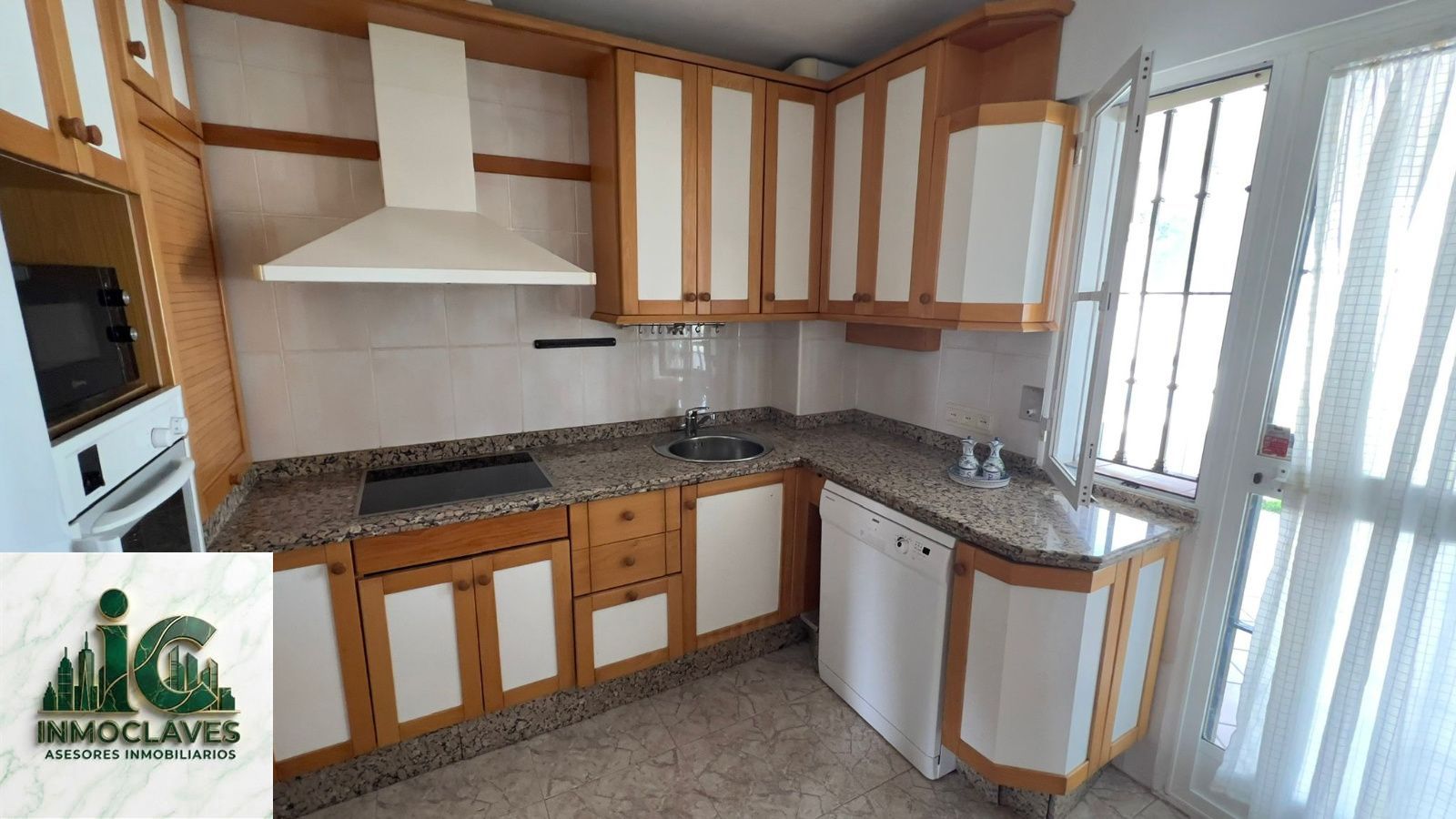 Chalet Independiente en venta en Algeciras, Cádiz (CAMPO DE GOLF) - Foto 9