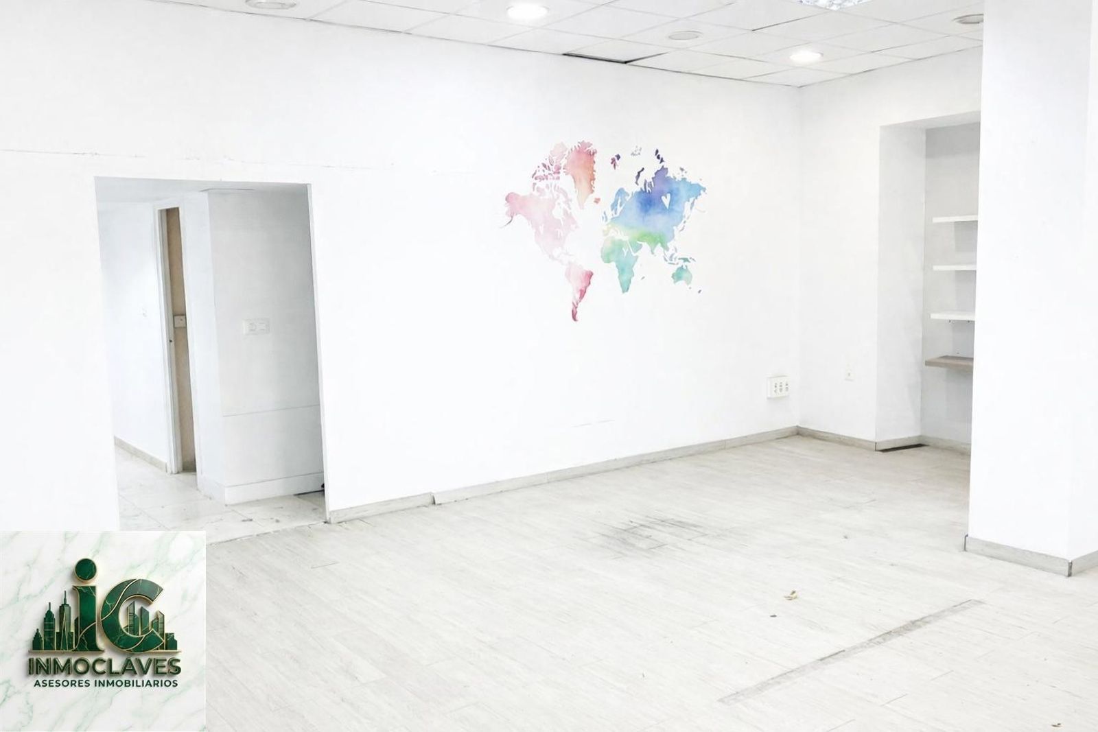 Local comercial en venta en Calle Prim – Centro de Algeciras - Foto 1