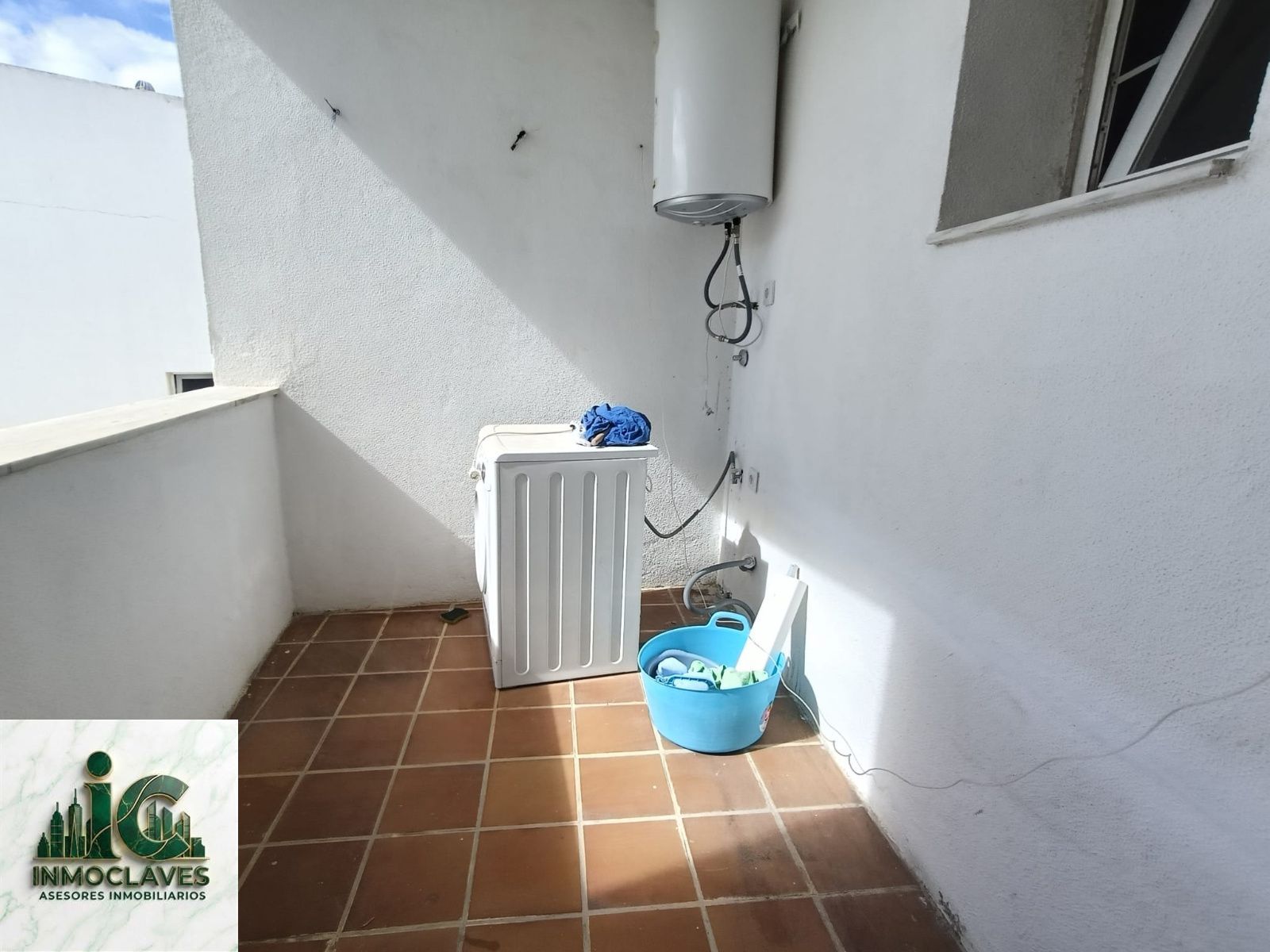 ¡ ÁTICO DE ENSUEÑO EN ALGECIRAS CON VISTAS PANORÁMICAS ! - Foto 8