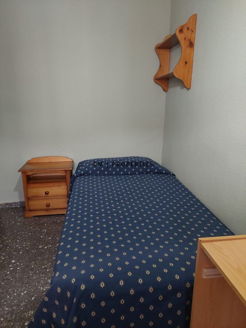 Habitación en alquiler Valencia. Ref: 1142. CM PROPERTIES