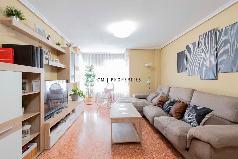 Piso en alquiler Valencia. Ref: 1382. CM PROPERTIES