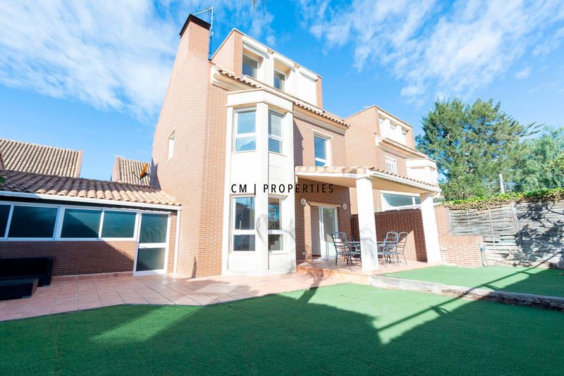 Casa en alquiler Bétera, Valencia. Ref: 2019. CM PROPERTIES