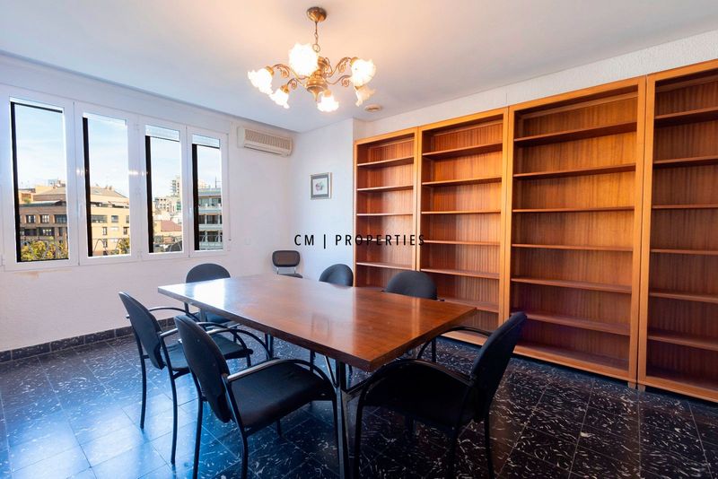 Oficina en alquiler Valencia. Ref: 2102. CM PROPERTIES