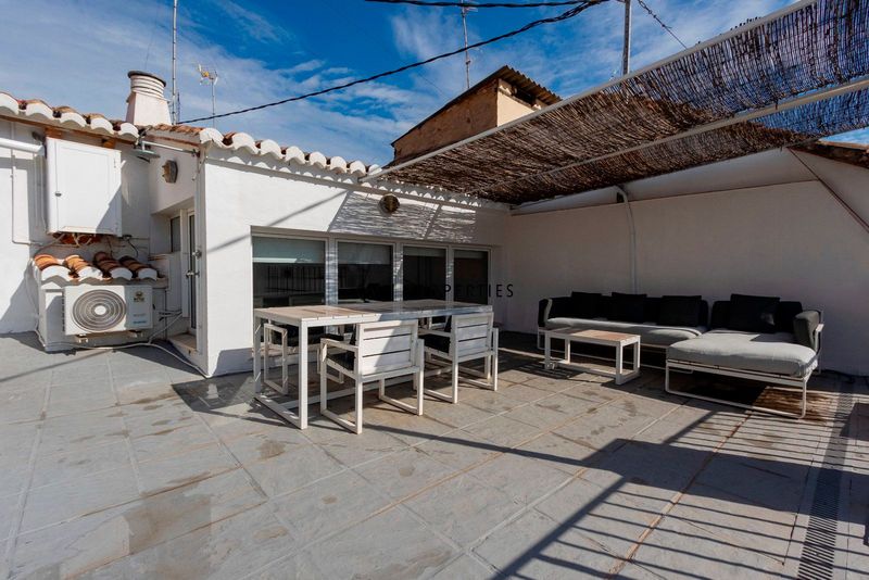 Ático en alquiler Valencia. Ref: 2198. CM PROPERTIES