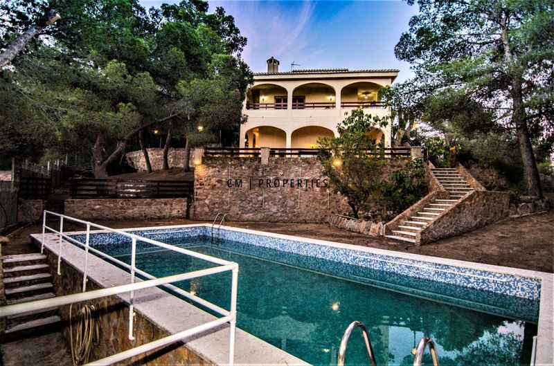 Chalet Independiente en venta Naquera, Valencia. Ref: 2215. CM PROPERTIES