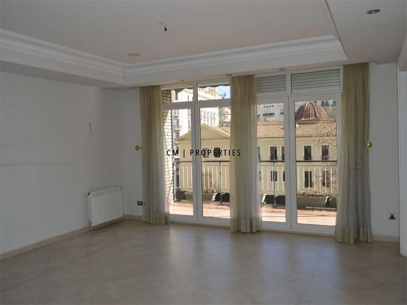 Piso en alquiler Valencia. Ref: 2412. CM PROPERTIES