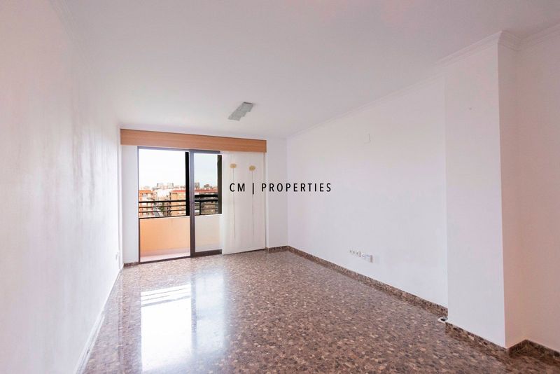 Piso en alquiler Valencia. Ref: 2562. CM PROPERTIES