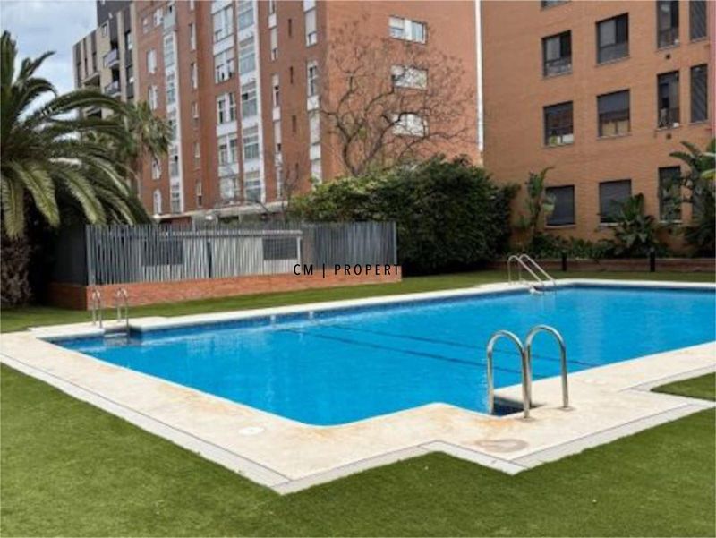 Piso en alquiler Valencia. Ref: 2588. CM PROPERTIES