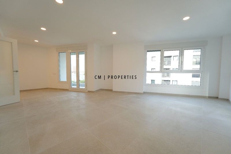Piso en alquiler Valencia. Ref: 2621. CM PROPERTIES