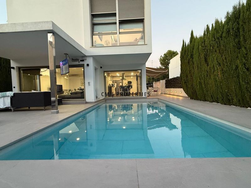 Casa en venta Paterna, Valencia. Ref: 2777. CM PROPERTIES