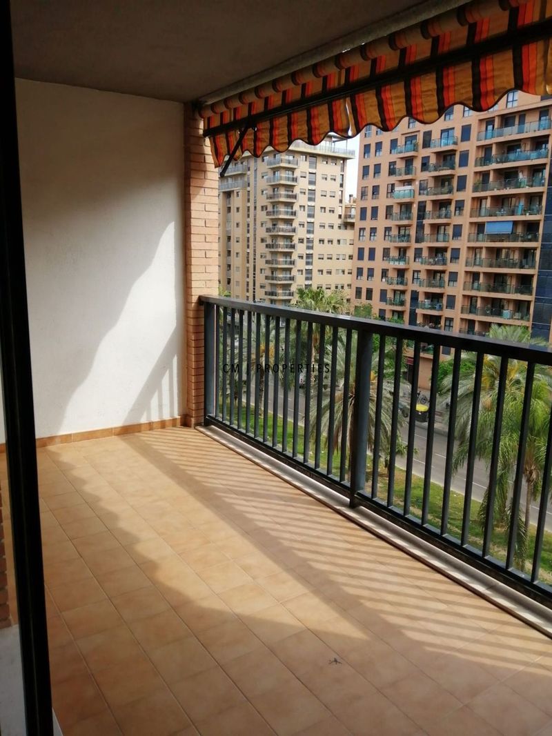 Piso en alquiler Valencia. Ref: 2921. CM PROPERTIES