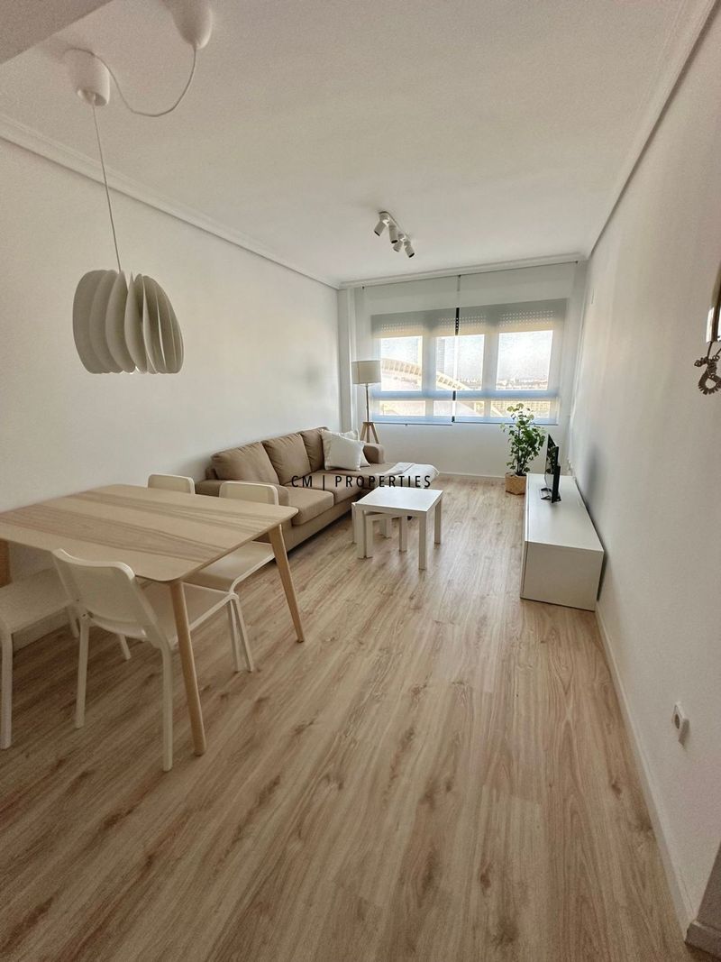 Piso en alquiler Valencia. Ref: 3141. CM PROPERTIES