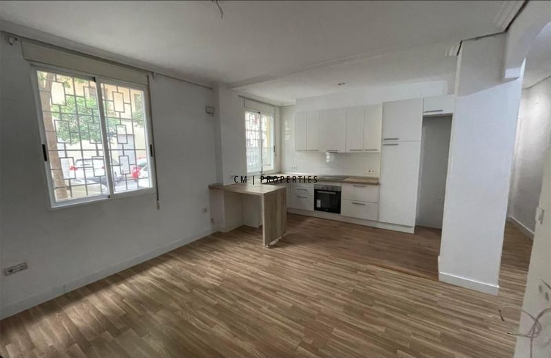 Ático en alquiler Valencia. Ref: 3212. CM PROPERTIES