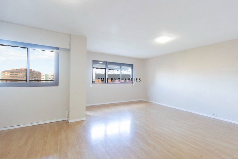 Piso en alquiler Valencia. Ref: 3356. CM PROPERTIES