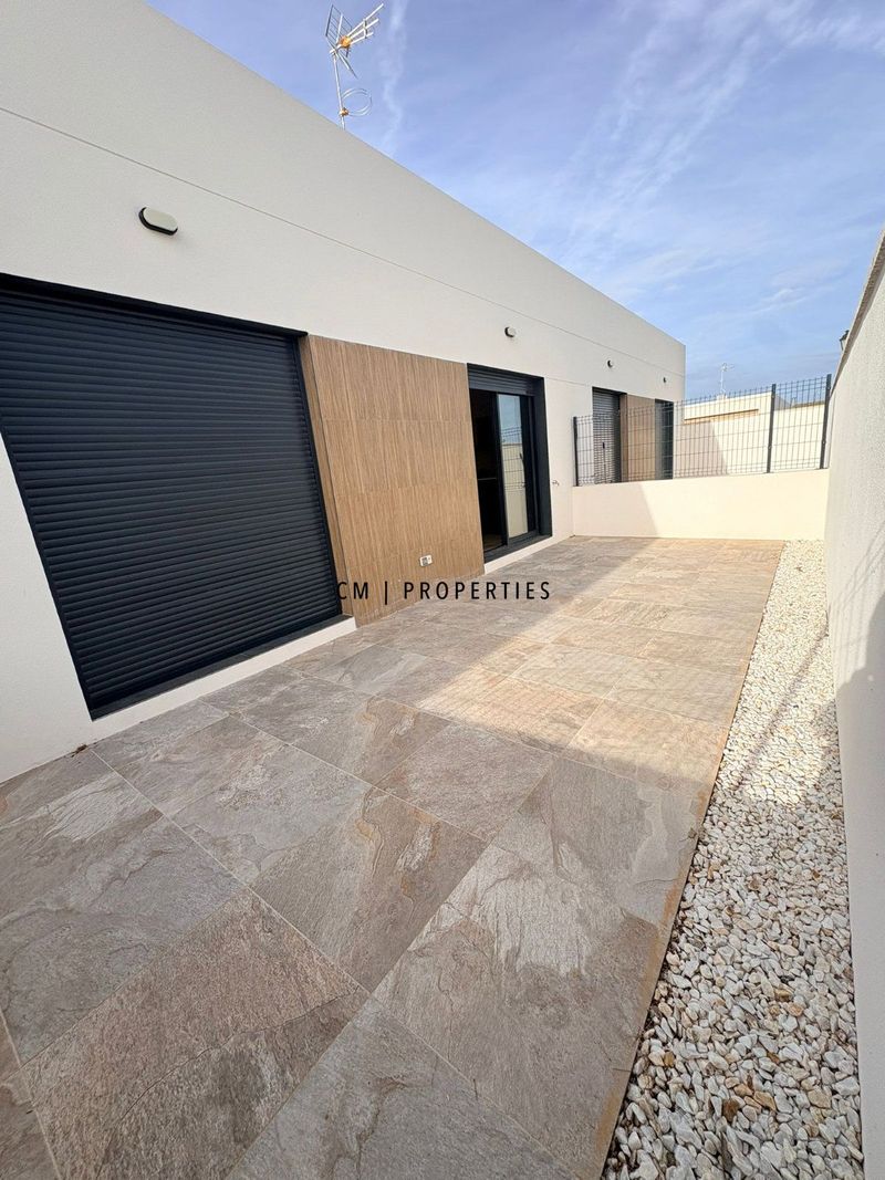 Adosado en alquiler Serra, Valencia. Ref: 3384. CM PROPERTIES